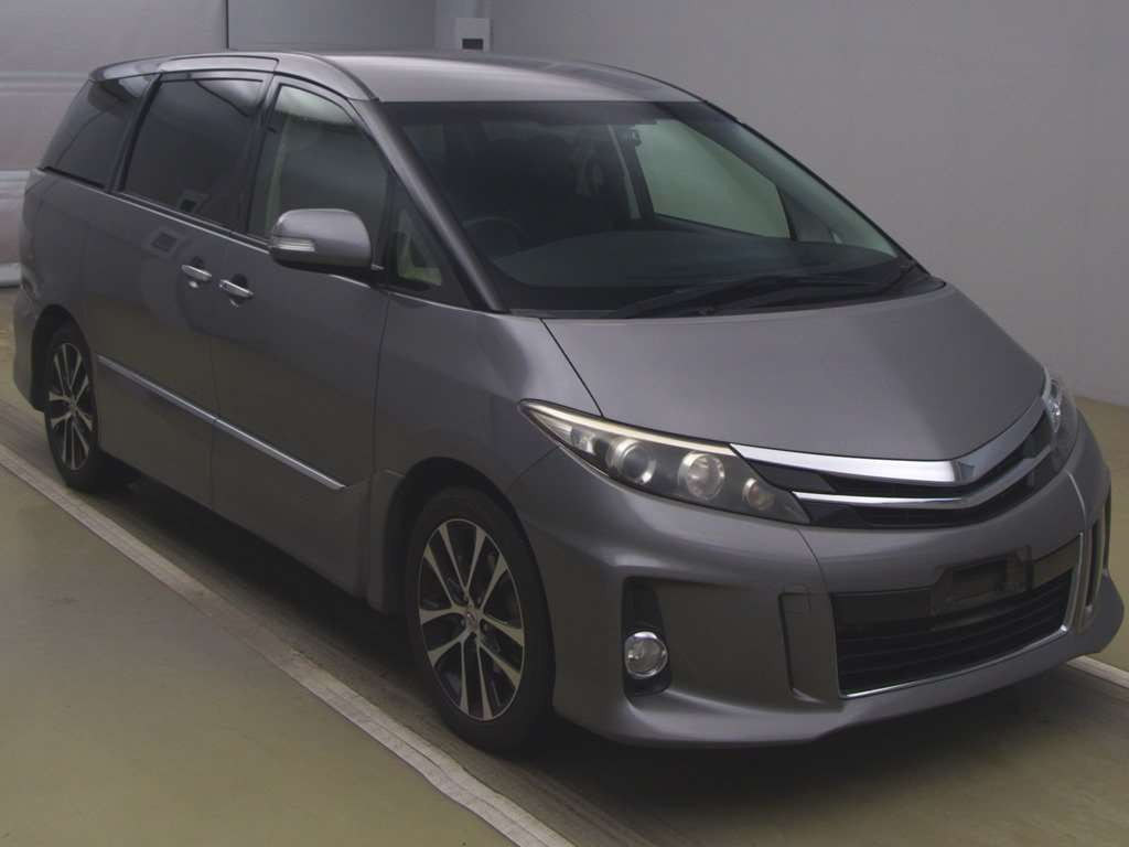 2013 Toyota Estima ACR50W[2]