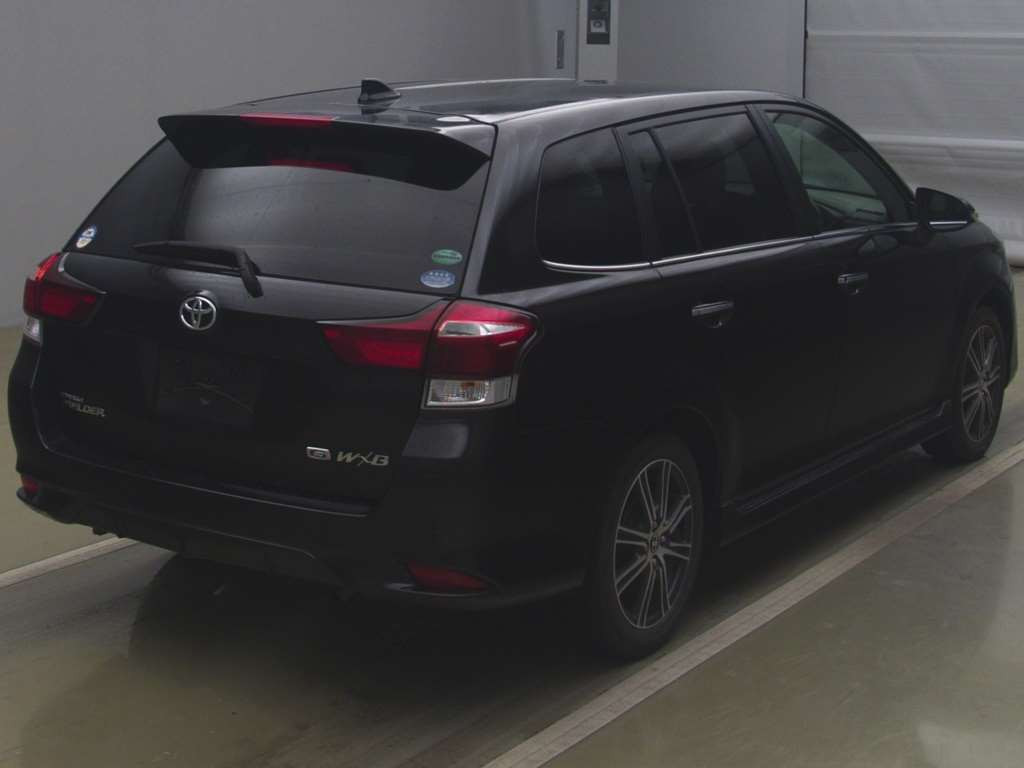 2015 Toyota Corolla Fielder NRE161G[1]