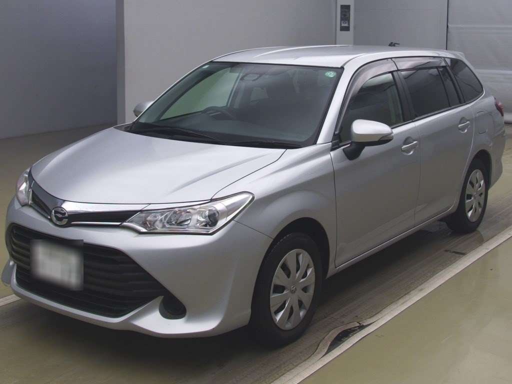 2015 Toyota Corolla Fielder NZE161G[0]