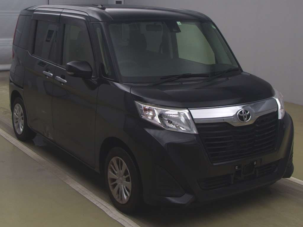 2018 Toyota Roomy M900A[2]