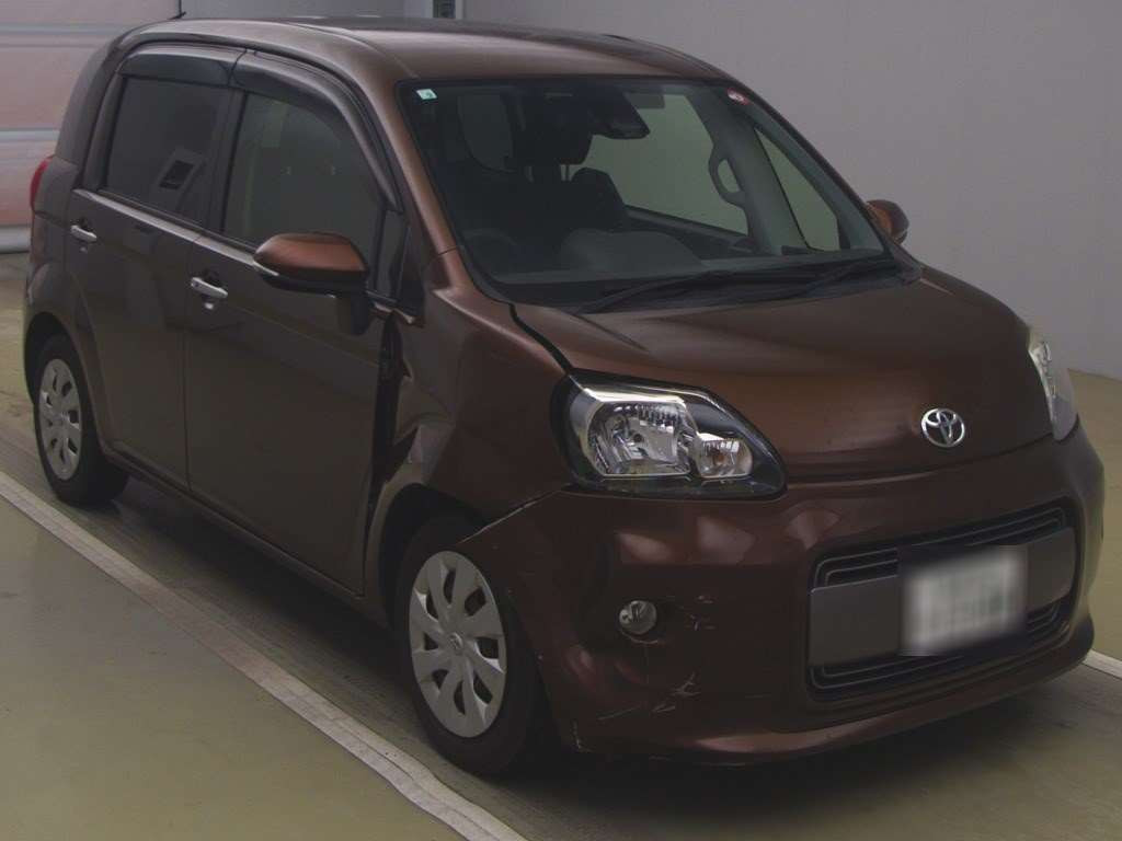 2016 Toyota Porte NSP141[2]