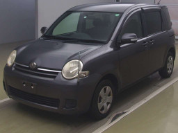 2010 Toyota Sienta