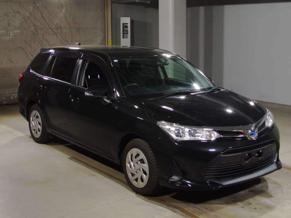 2020 Toyota Corolla Fielder NKE165G[2]