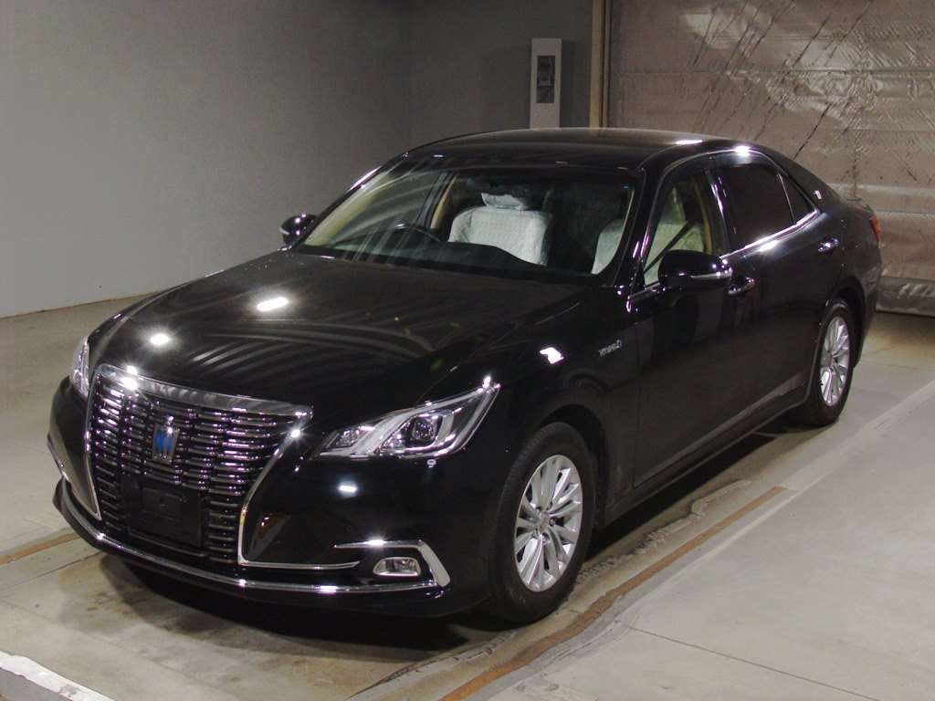 2016 Toyota Crown Hybrid AWS210[0]