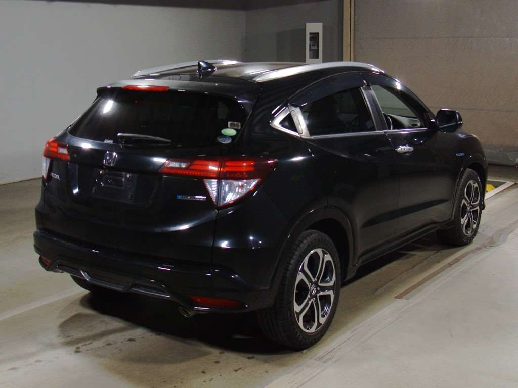 2014 Honda VEZEL RU3[1]