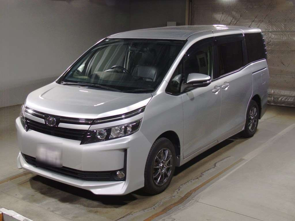 2015 Toyota Voxy ZRR80G[0]