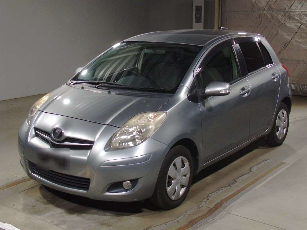 2008 Toyota Vitz SCP90[0]