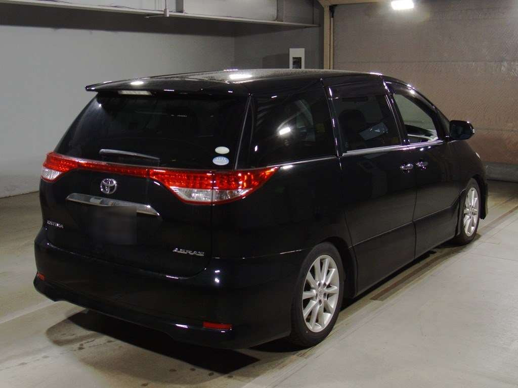 2010 Toyota Estima ACR50W[1]