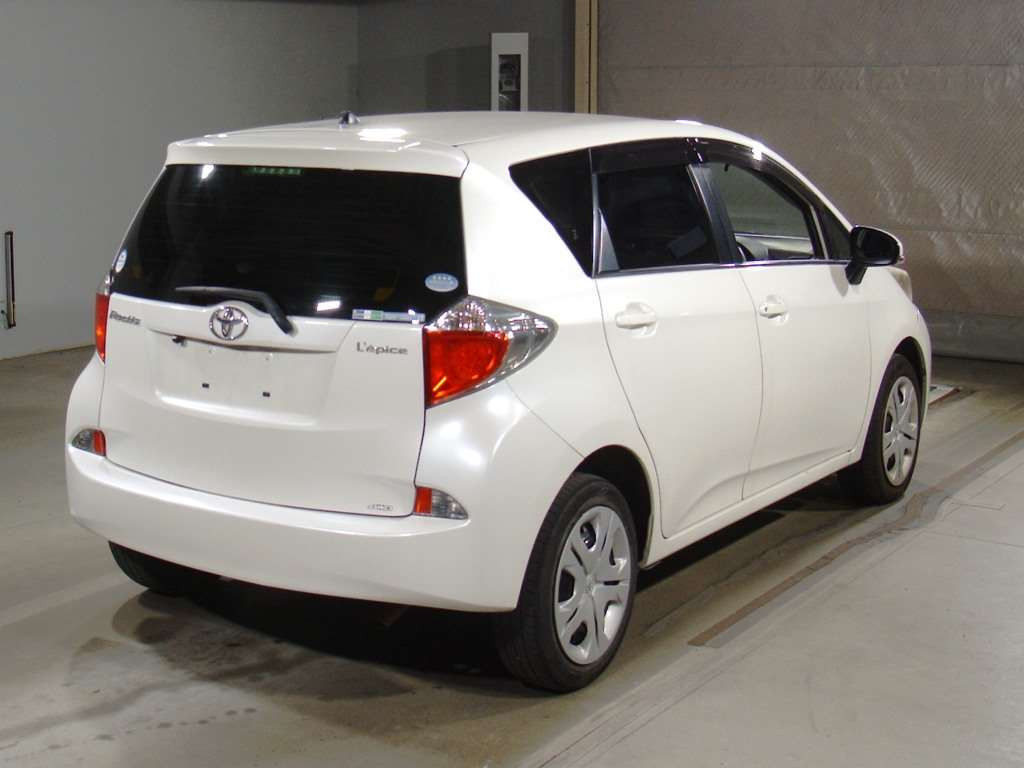 2012 Toyota Ractis NCP125[1]