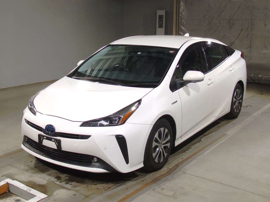 2019 Toyota Prius ZVW51[0]