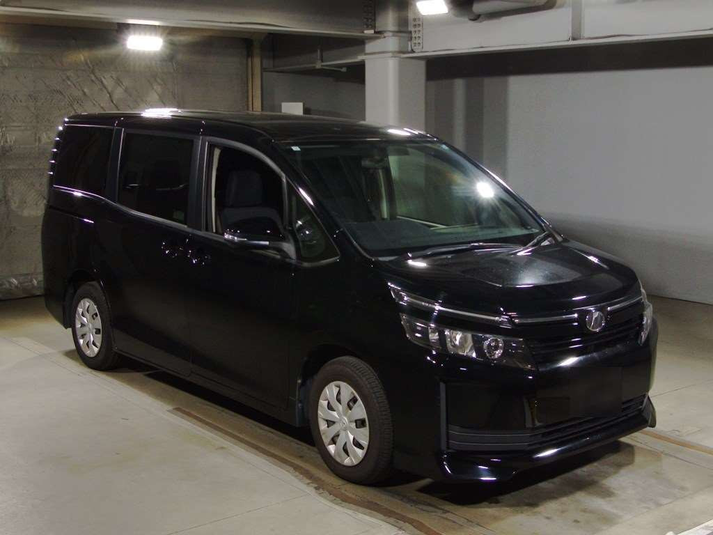 2015 Toyota Voxy ZRR80G[2]