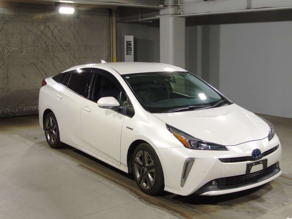 2019 Toyota Prius ZVW51[2]