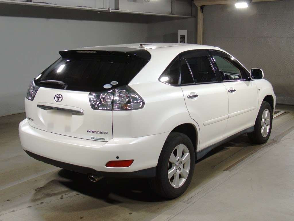 2011 Toyota Harrier ACU30W[1]