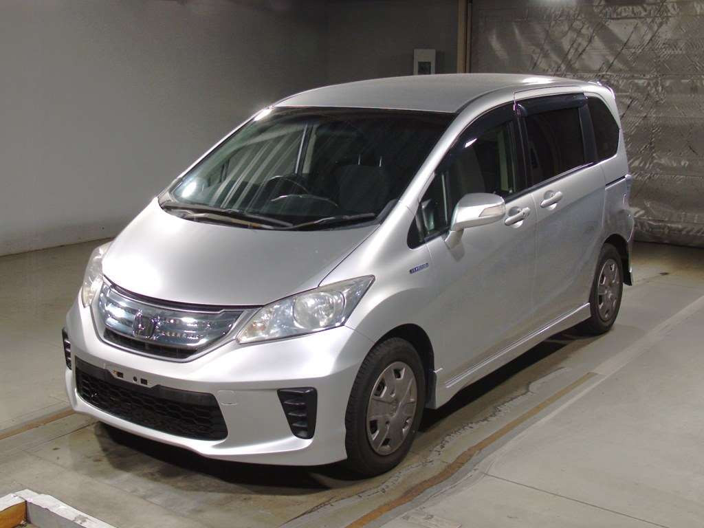 2011 Honda Freed hybrid GP3[0]