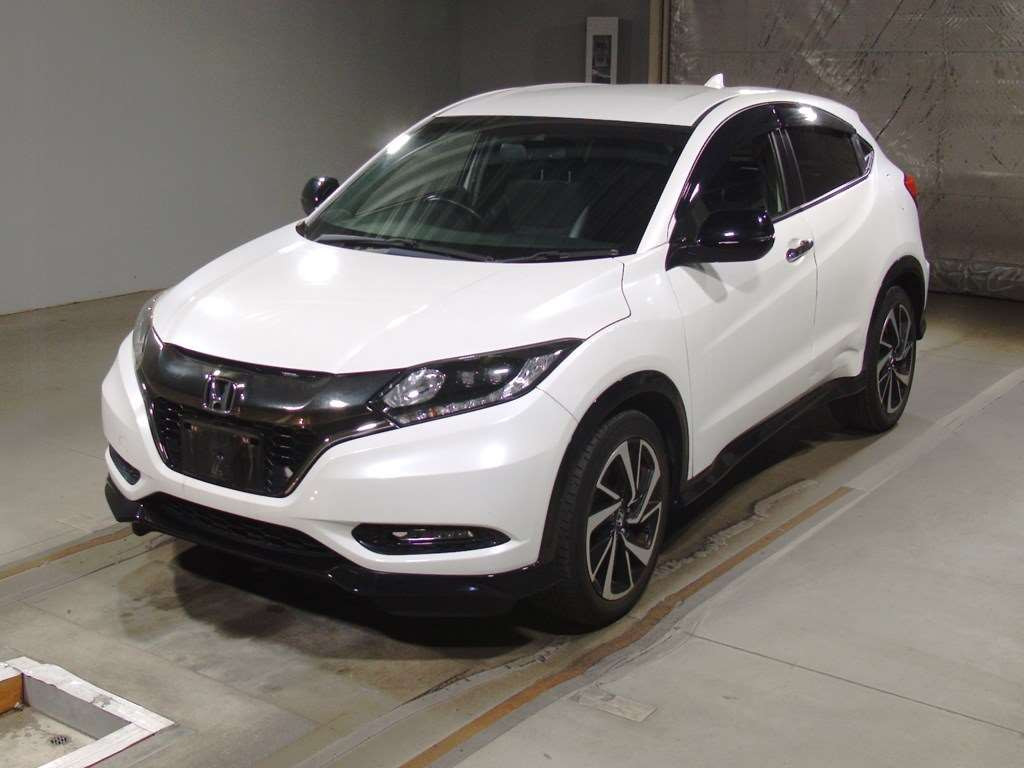 2017 Honda VEZEL RU1[0]