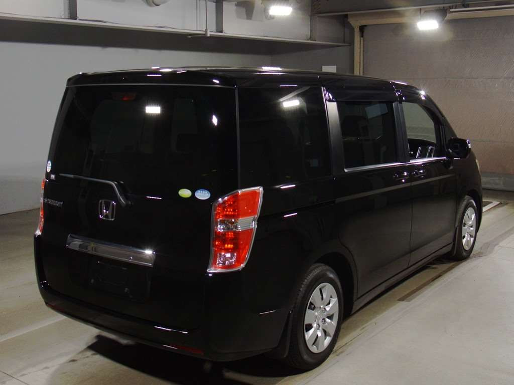 2012 Honda Step WGN RK1[1]