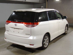 2007 Toyota Estima