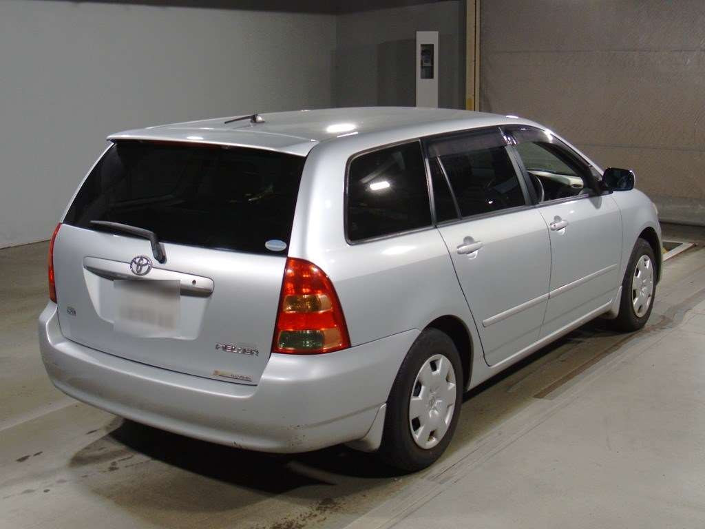 2002 Toyota Corolla Fielder NZE121G[1]