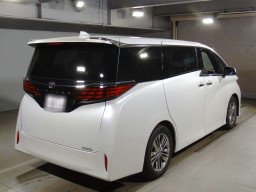 2023 Toyota Alphard