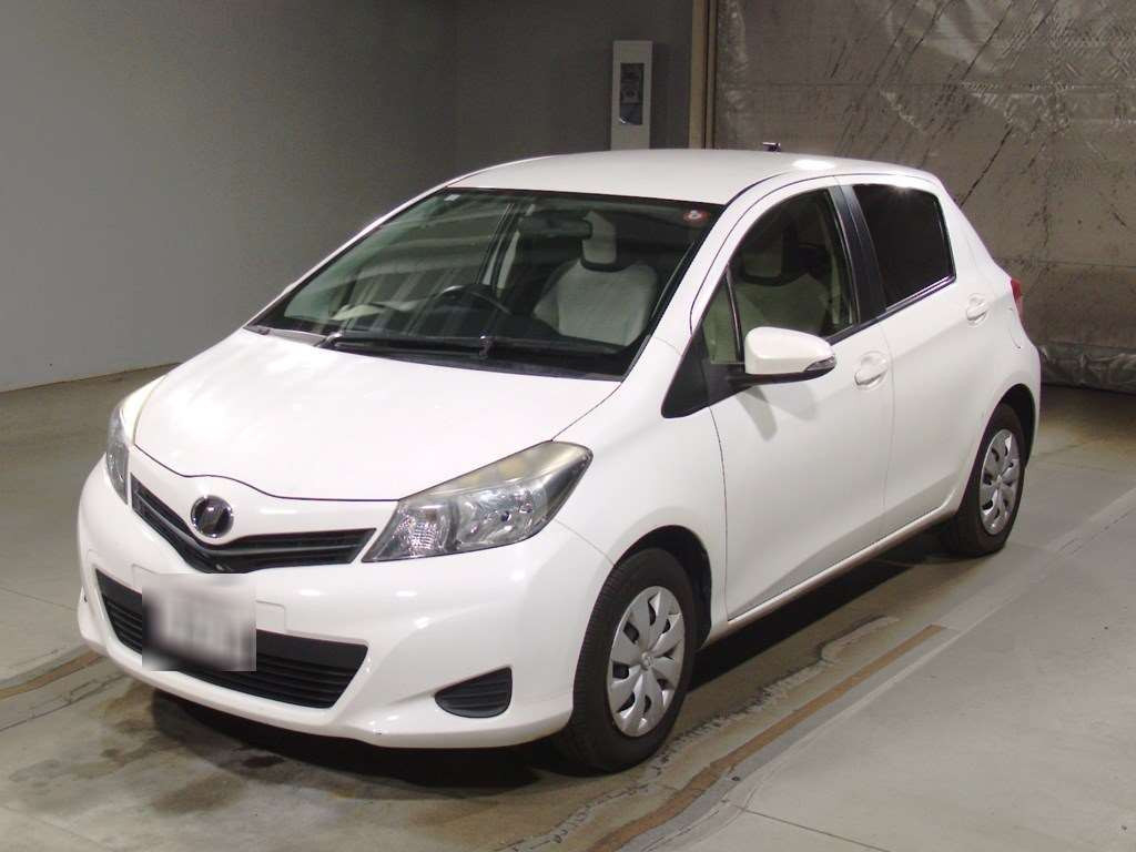 2012 Toyota Vitz NSP130[0]