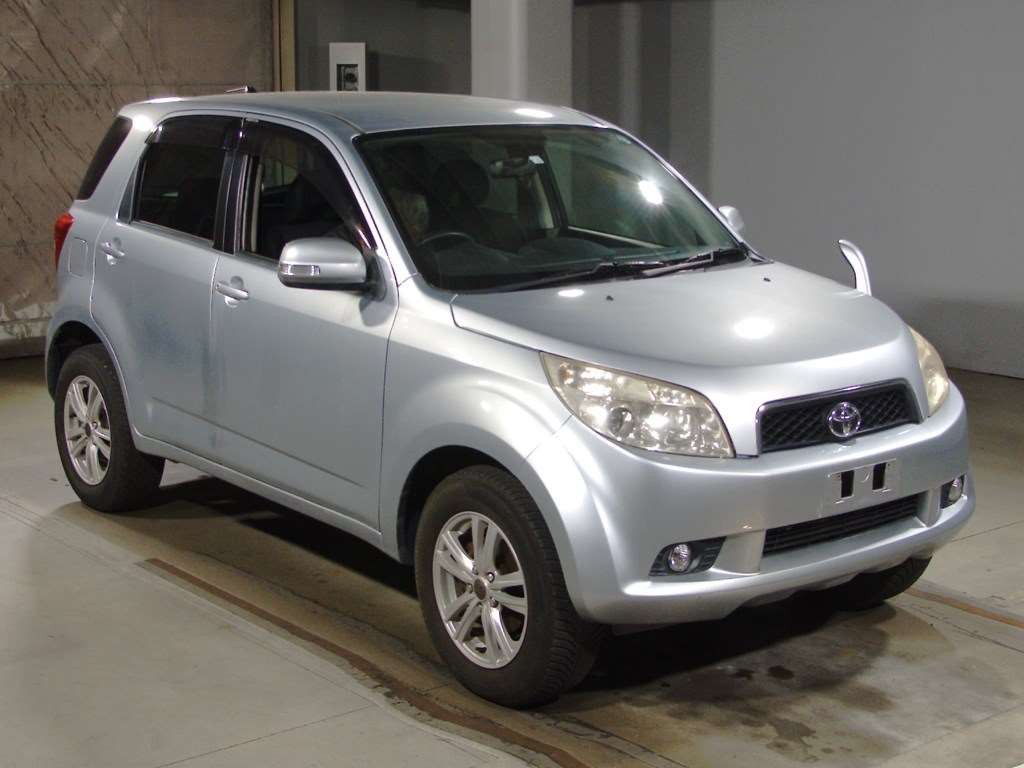 2008 Toyota Rush J210E[2]