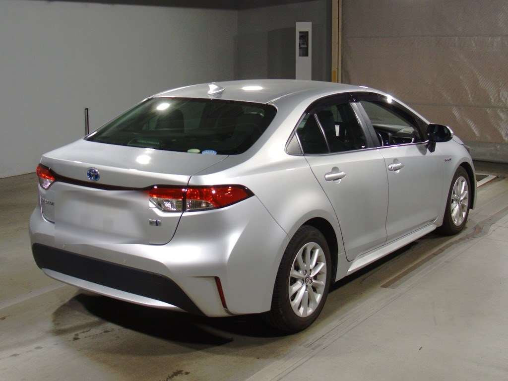 2019 Toyota Corolla Sedan ZWE211[1]