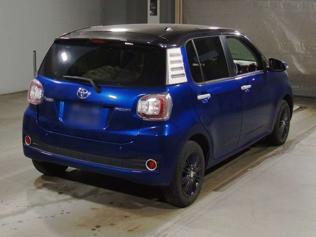 2017 Toyota Passo M700A[1]