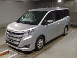 2020 Toyota Noah