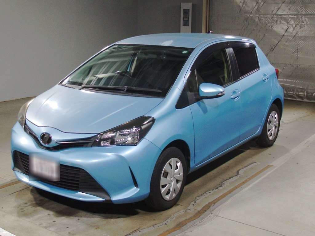 2015 Toyota Vitz KSP130[0]