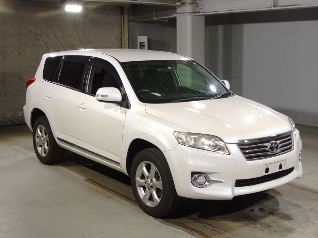 2011 Toyota Vanguard ACA33W[2]