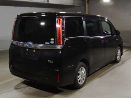 2019 Toyota Noah