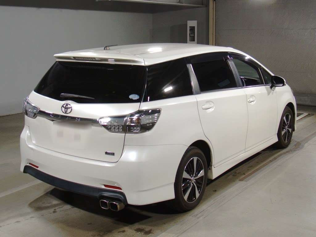 2016 Toyota Wish ZGE20W[1]