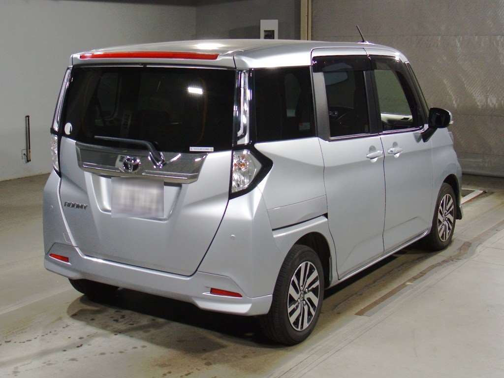 2021 Toyota Roomy M900A[1]