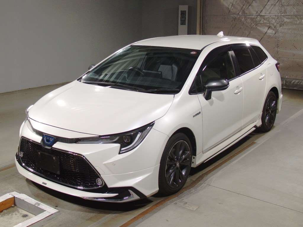 2020 Toyota Corolla Touring Wagon ZWE211W[0]