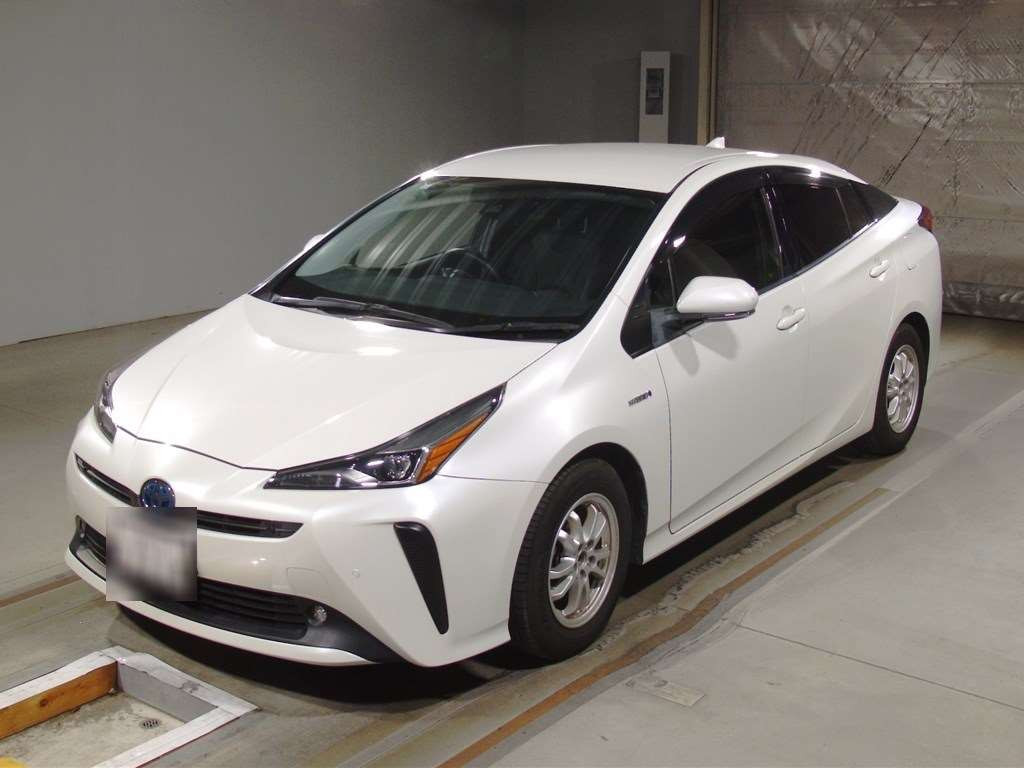 2019 Toyota Prius ZVW51[0]