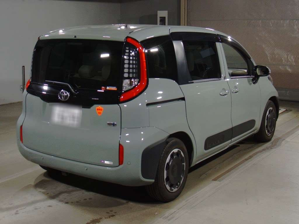 2022 Toyota Sienta MXPL10G[1]