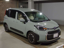 2022 Toyota Sienta