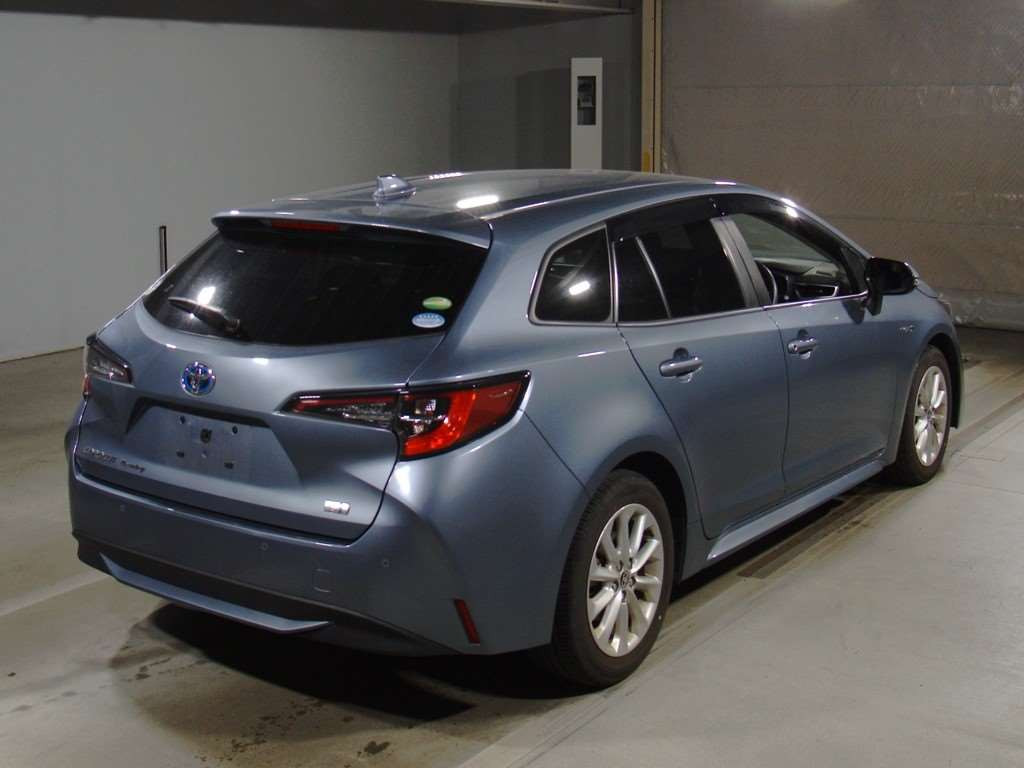 2019 Toyota Corolla Touring Wagon ZWE211W[1]