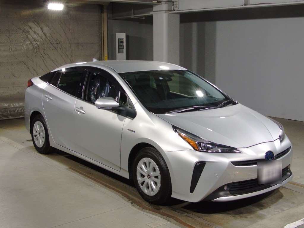 2019 Toyota Prius ZVW51[2]