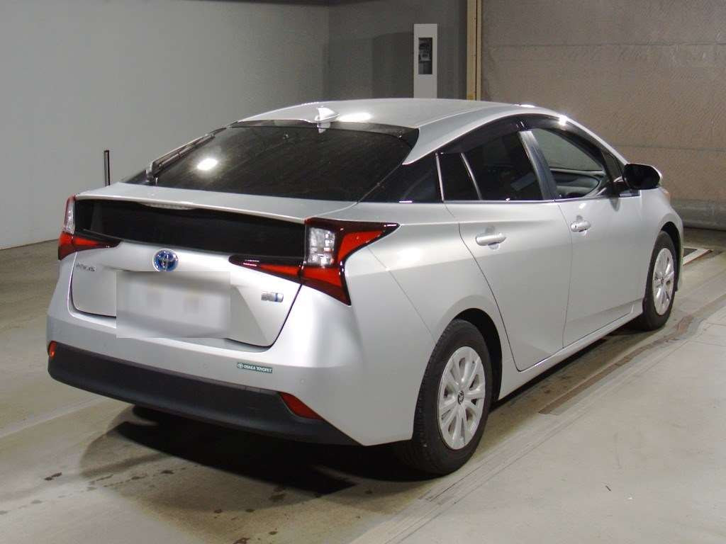 2021 Toyota Prius ZVW51[1]