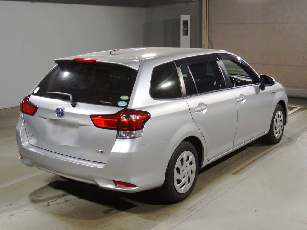 2020 Toyota Corolla Fielder NKE165G[1]