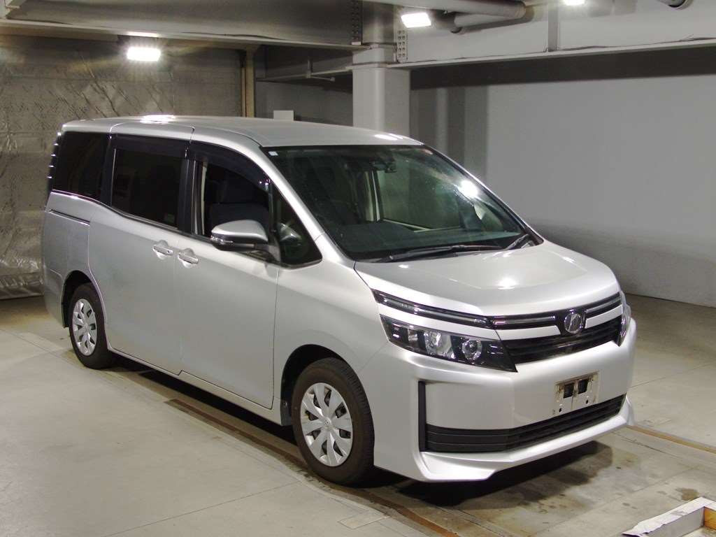 2016 Toyota Voxy ZRR80G[2]