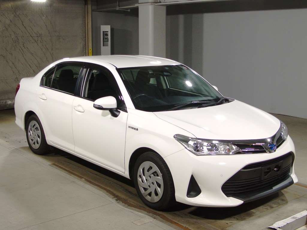 2019 Toyota Corolla Axio NKE165[2]