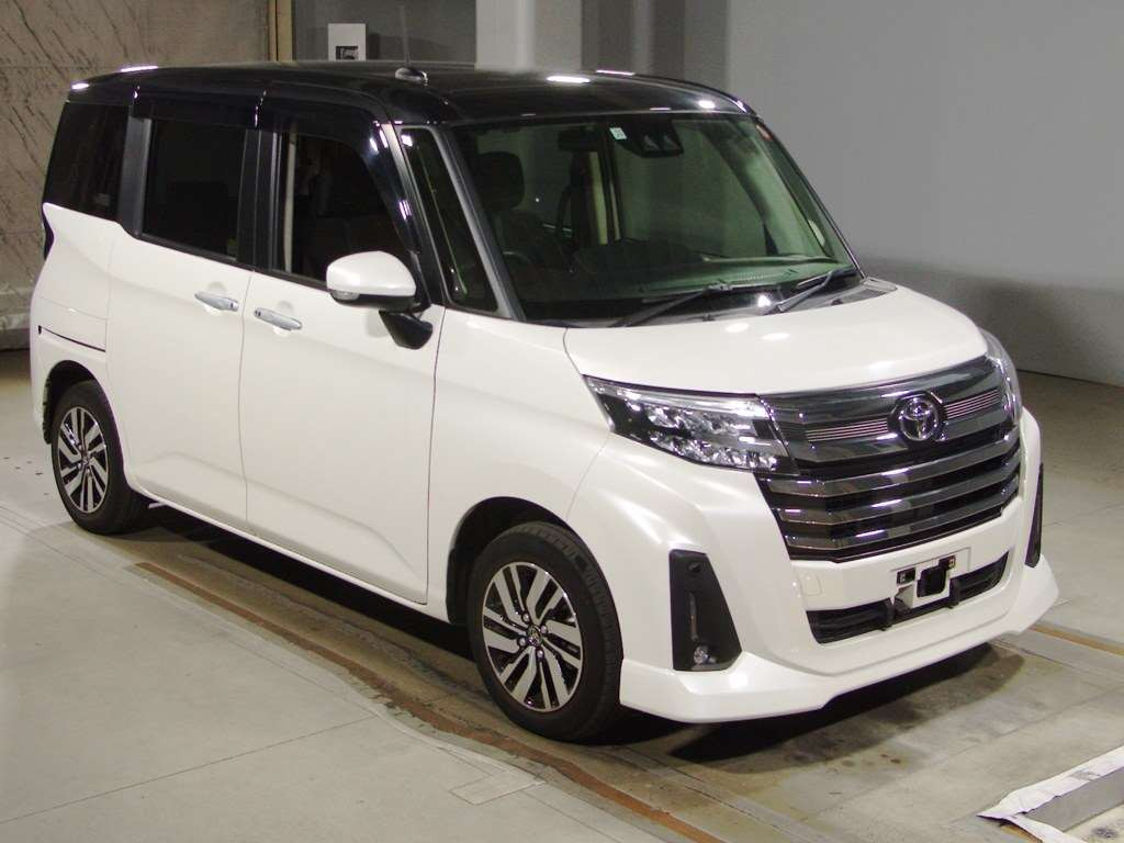 2021 Toyota Roomy M900A[2]