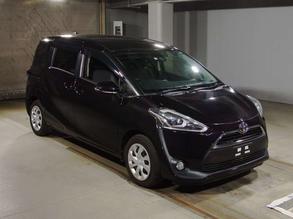 2018 Toyota Sienta NSP170G[2]