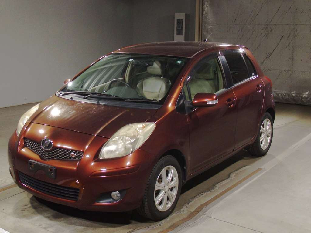 2010 Toyota Vitz NCP91[0]