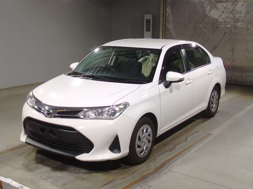 2017 Toyota Corolla Axio NRE161[0]