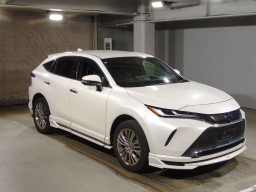 2021 Toyota Harrier Hybrid