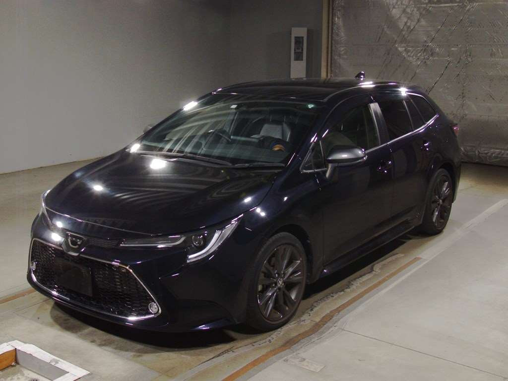 2020 Toyota Corolla Touring Wagon ZRE212W[0]