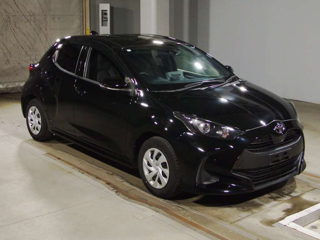 2021 Toyota YARIS KSP210[2]